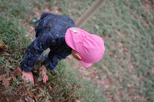 子どもの前に立って、事前に伝える